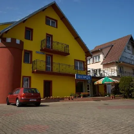 Aqua House Admiral Мельно